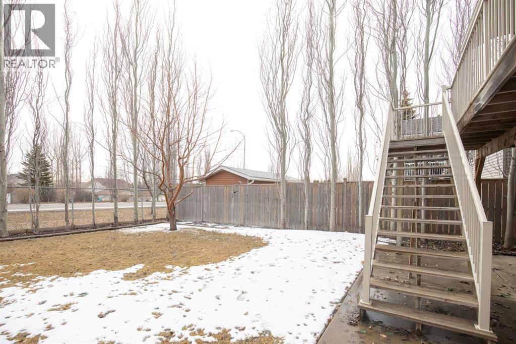 45 Emily Crescent, Lacombe