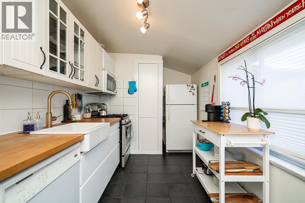 3 Bed, 2 Bath House for Sale in Vancouver – 1623 E 12TH AVENUE, Vancouver - Image 9