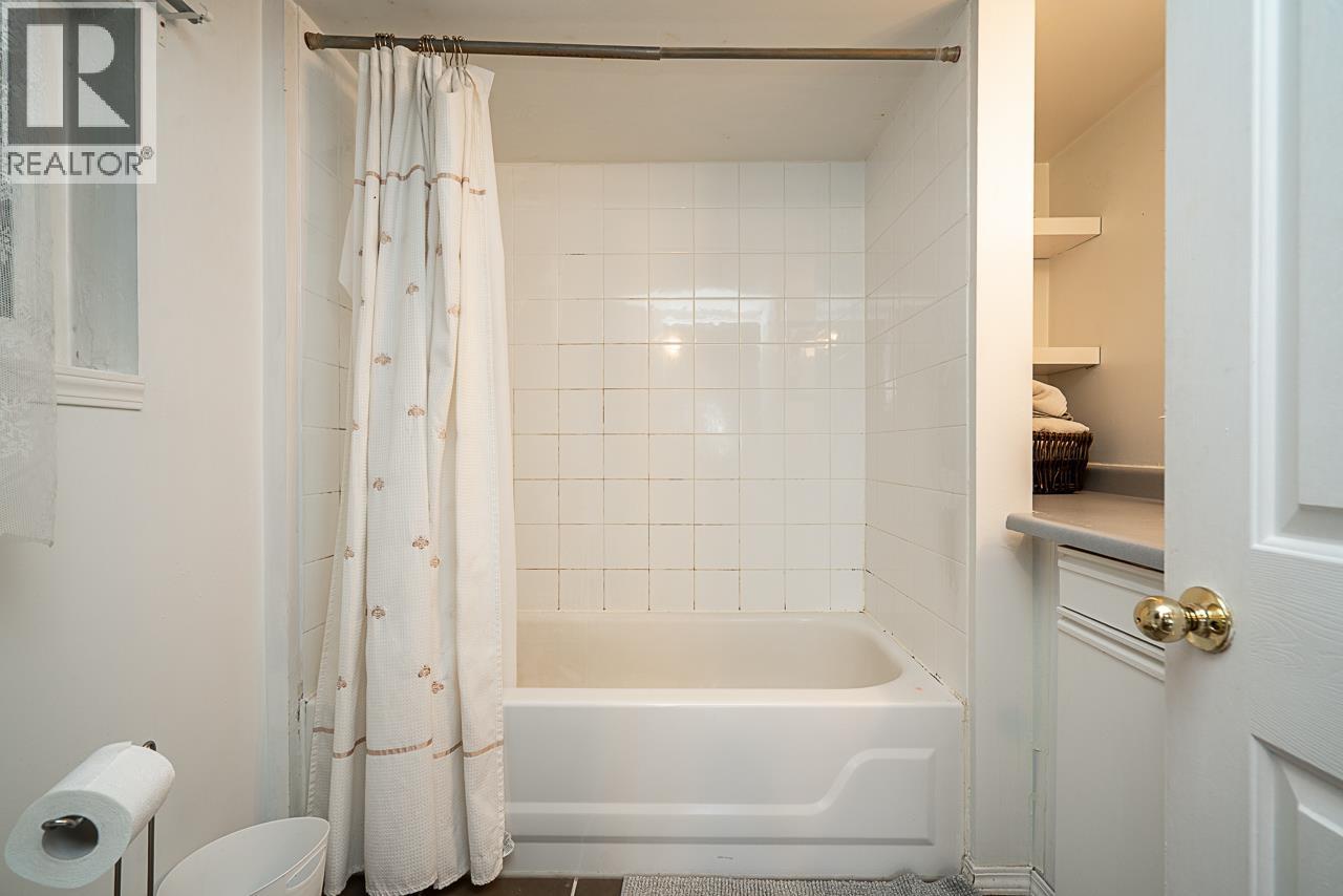 3 Bed, 2 Bath House for Sale in Vancouver – 1623 E 12TH AVENUE, Vancouver - Image 30
