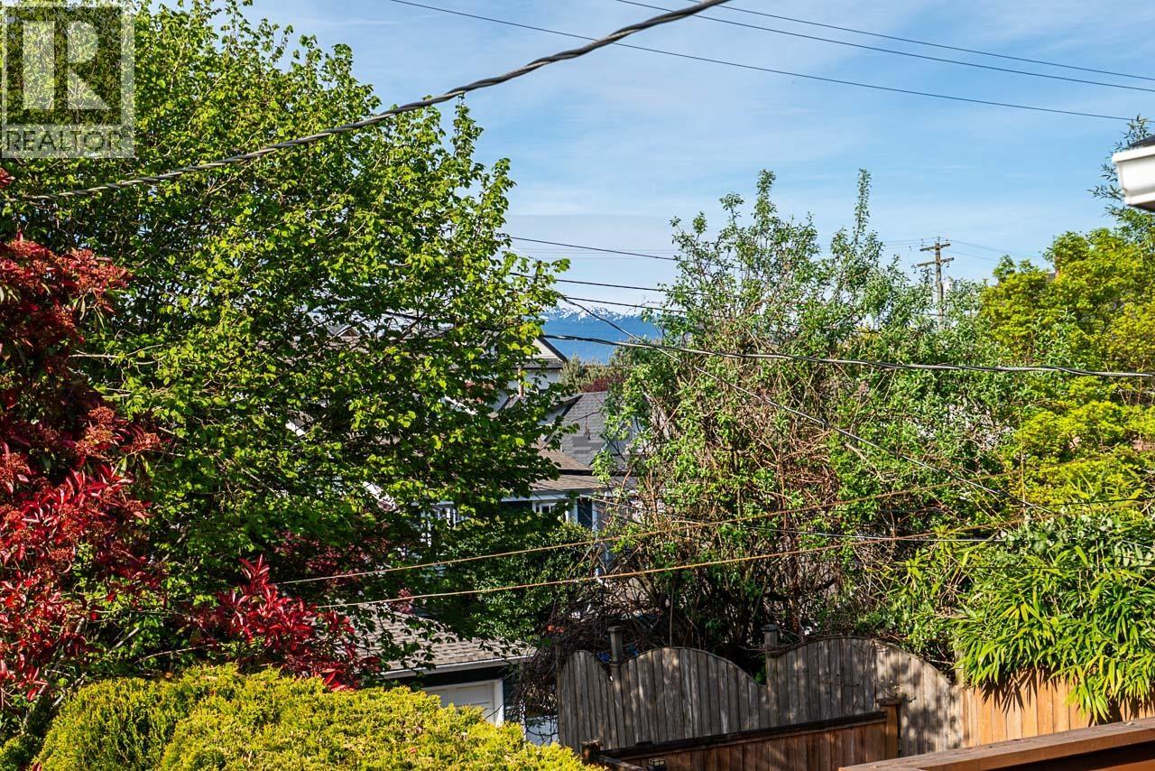 3 Bed, 2 Bath House for Sale in Vancouver – 1623 E 12TH AVENUE, Vancouver - Image 13