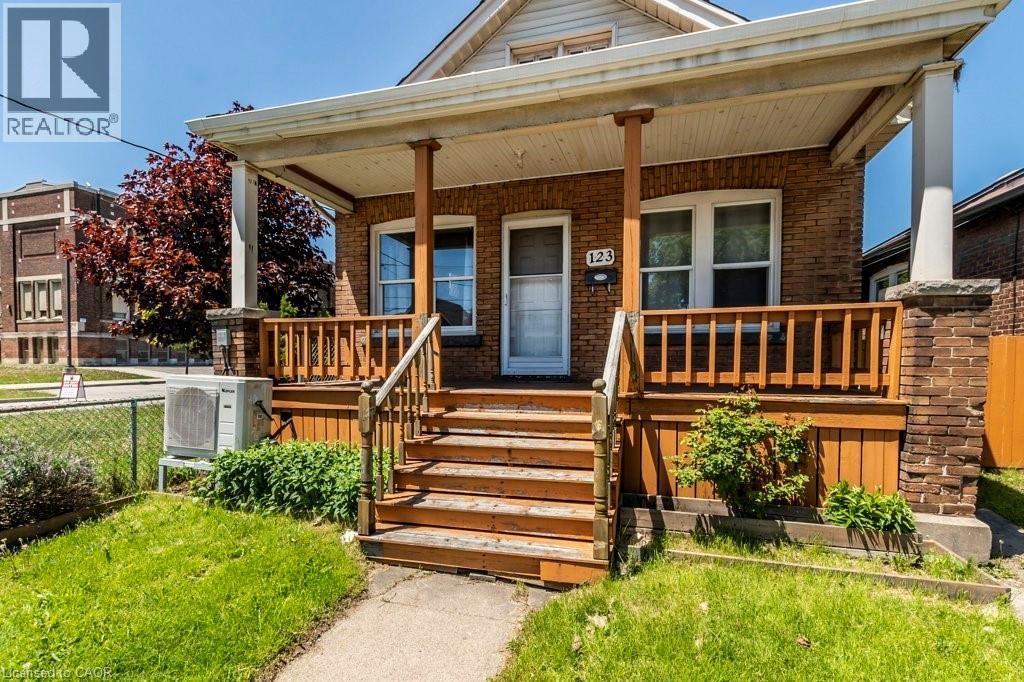 123 GAGE Avenue N, Hamilton, Ontario, L8L6Z8 — Photo 4