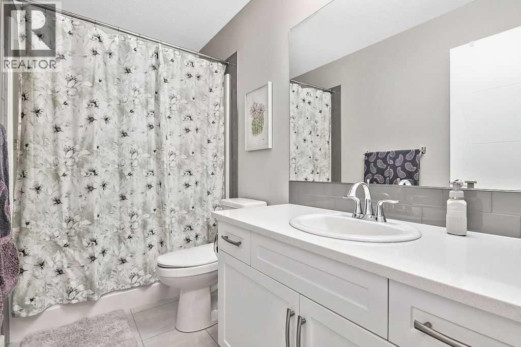 75 Sundown Way, Cochrane