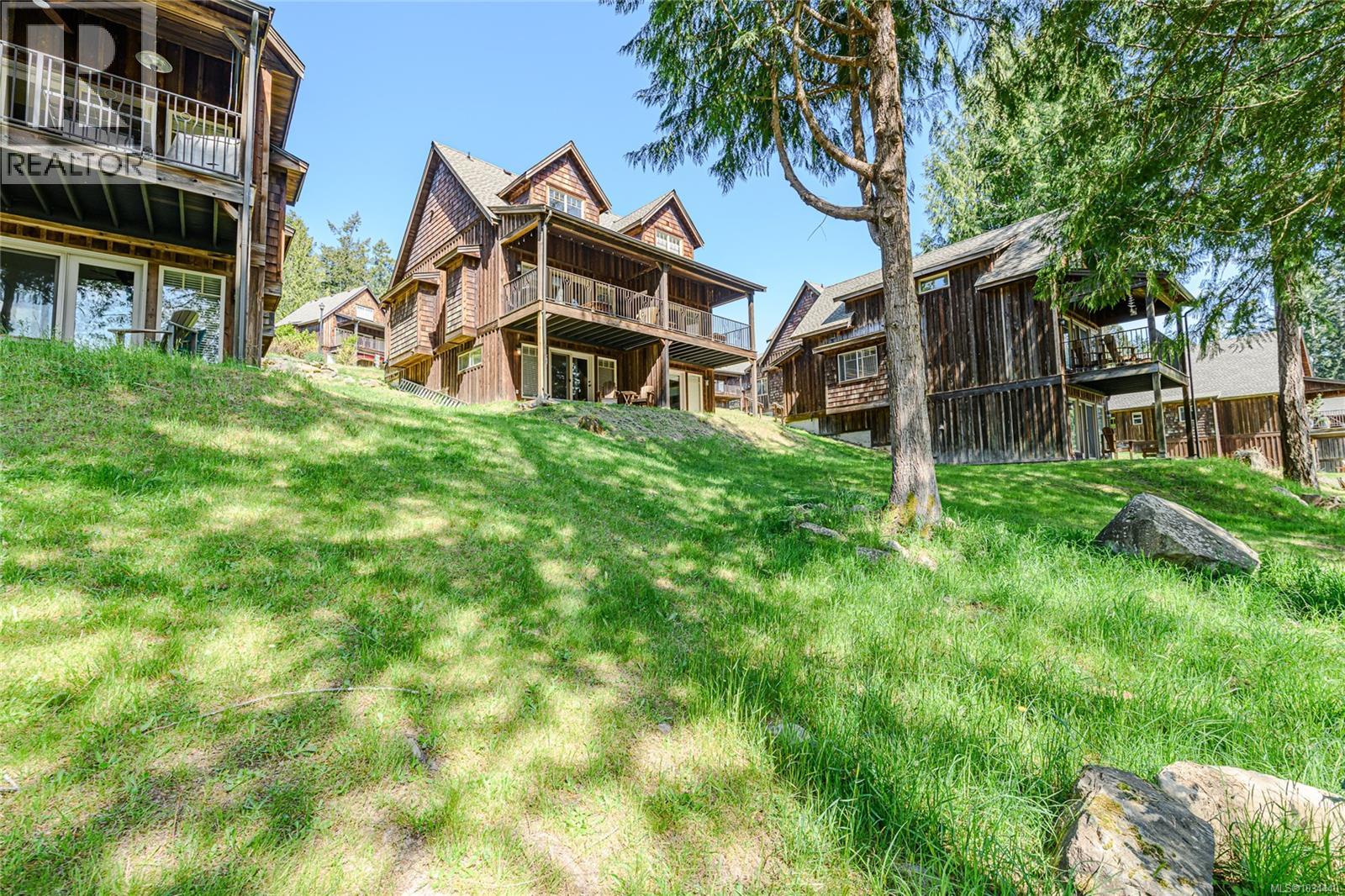 #36 315 Robinson Rd - 31