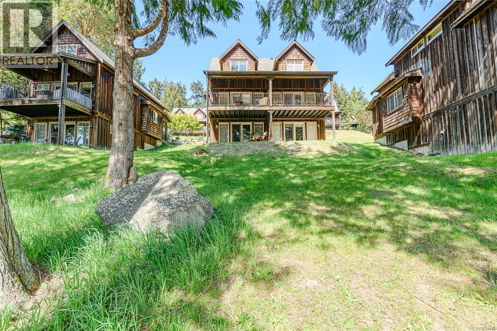 #36 315 Robinson Rd - 32