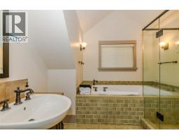 36 315 Robinson Rd, Salt Spring, BC V8K1P7 Photo 19