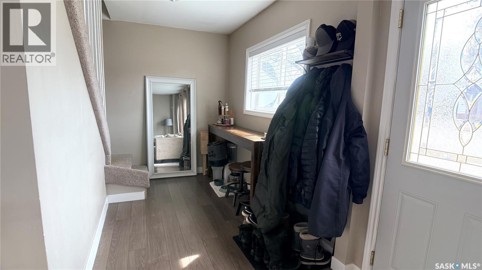 1537 Second STREET - Image 3