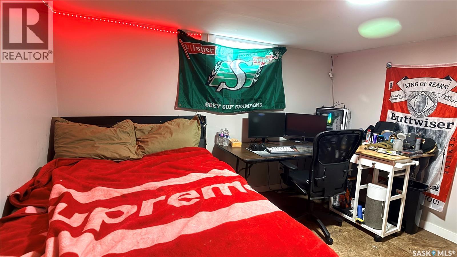 1537 Second STREET - 31