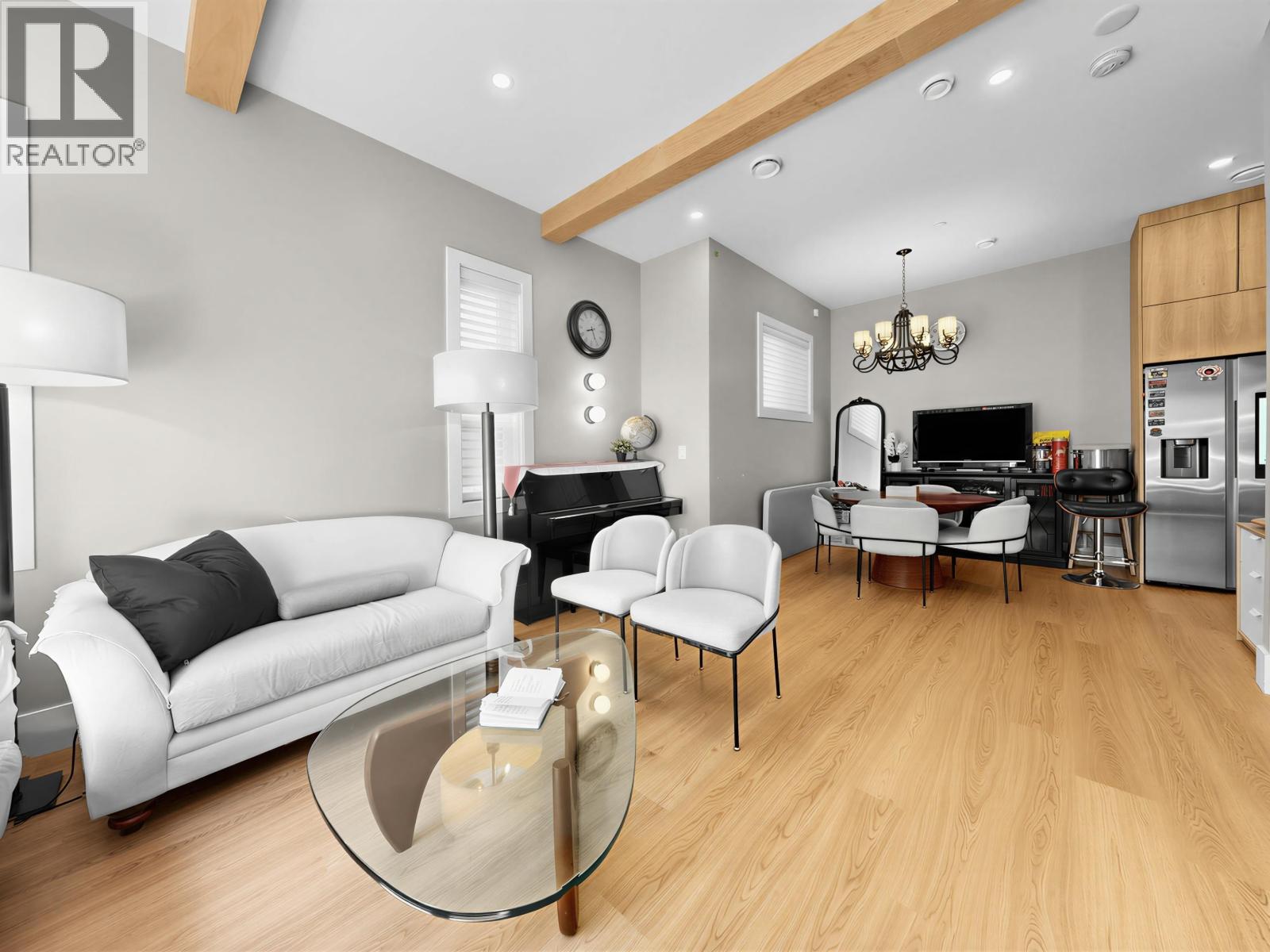 4 Bed, 4 Bath House for Sale in Vancouver – 105 E 64TH AVENUE, Vancouver – MLS# R3117952 - Image 10