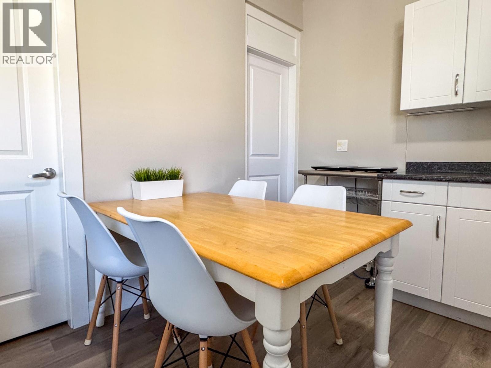 617 Glenmore Road - 54