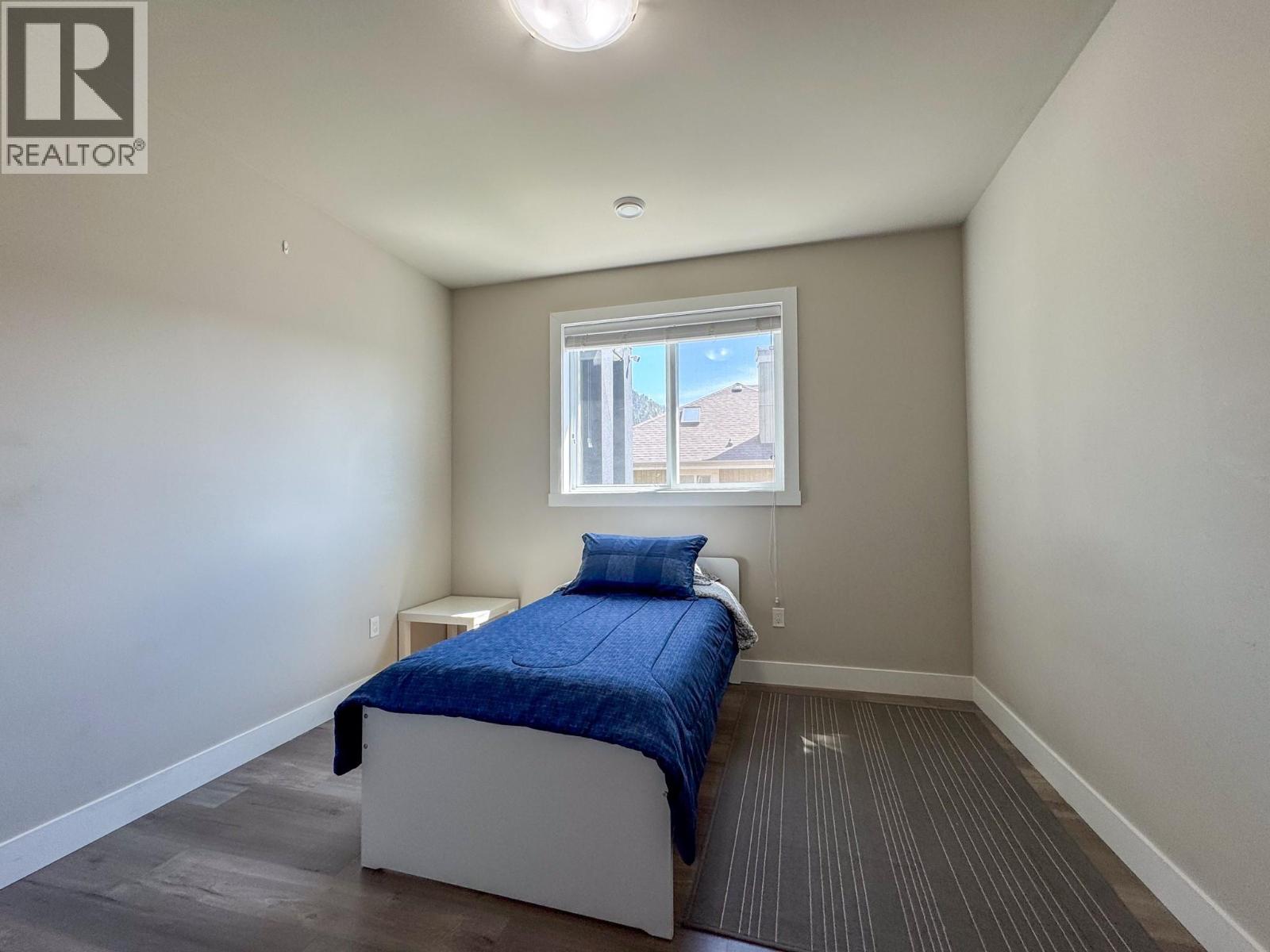 617 Glenmore Road - 68