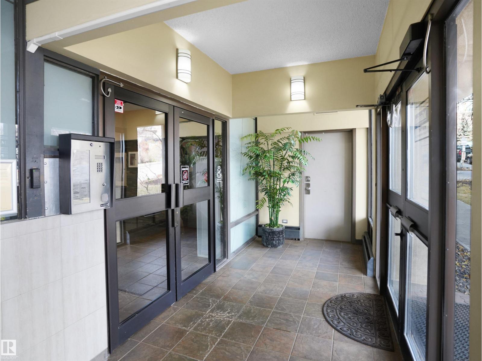 #307 9710 105 ST NW, Edmonton