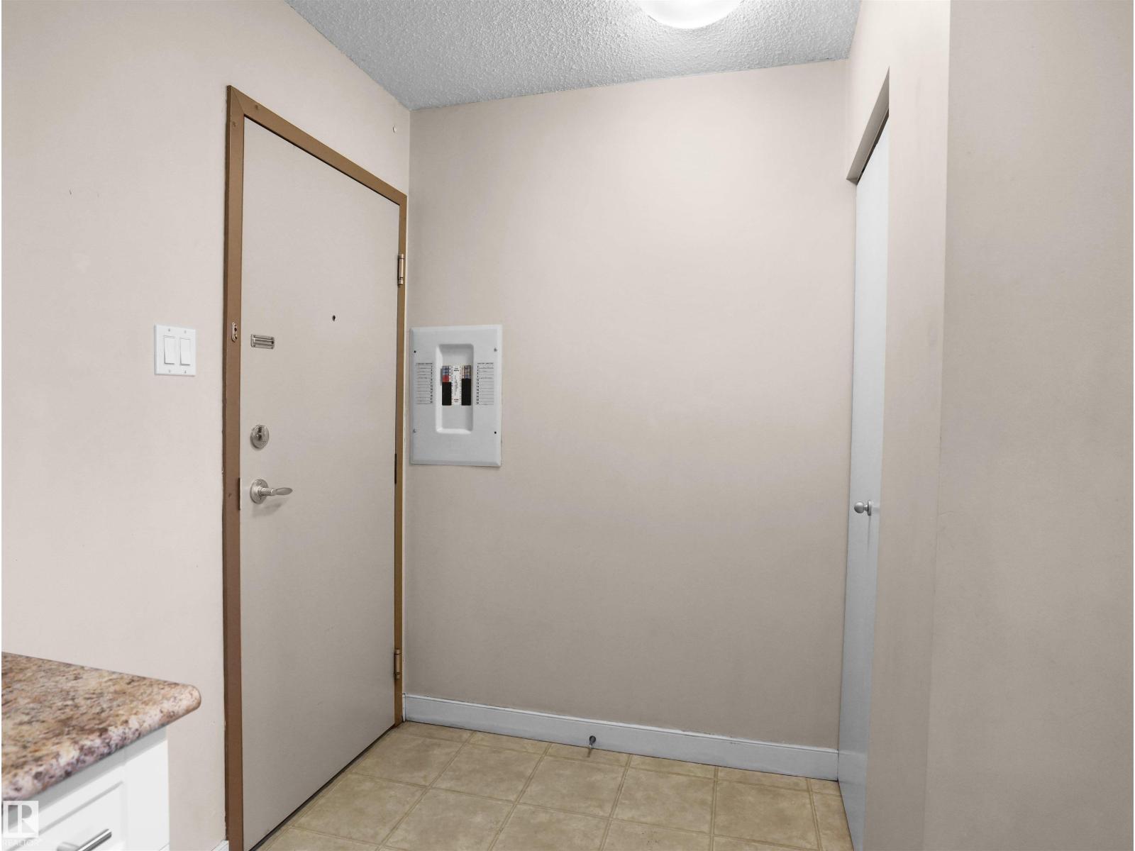 #307 9710 105 ST NW, Edmonton