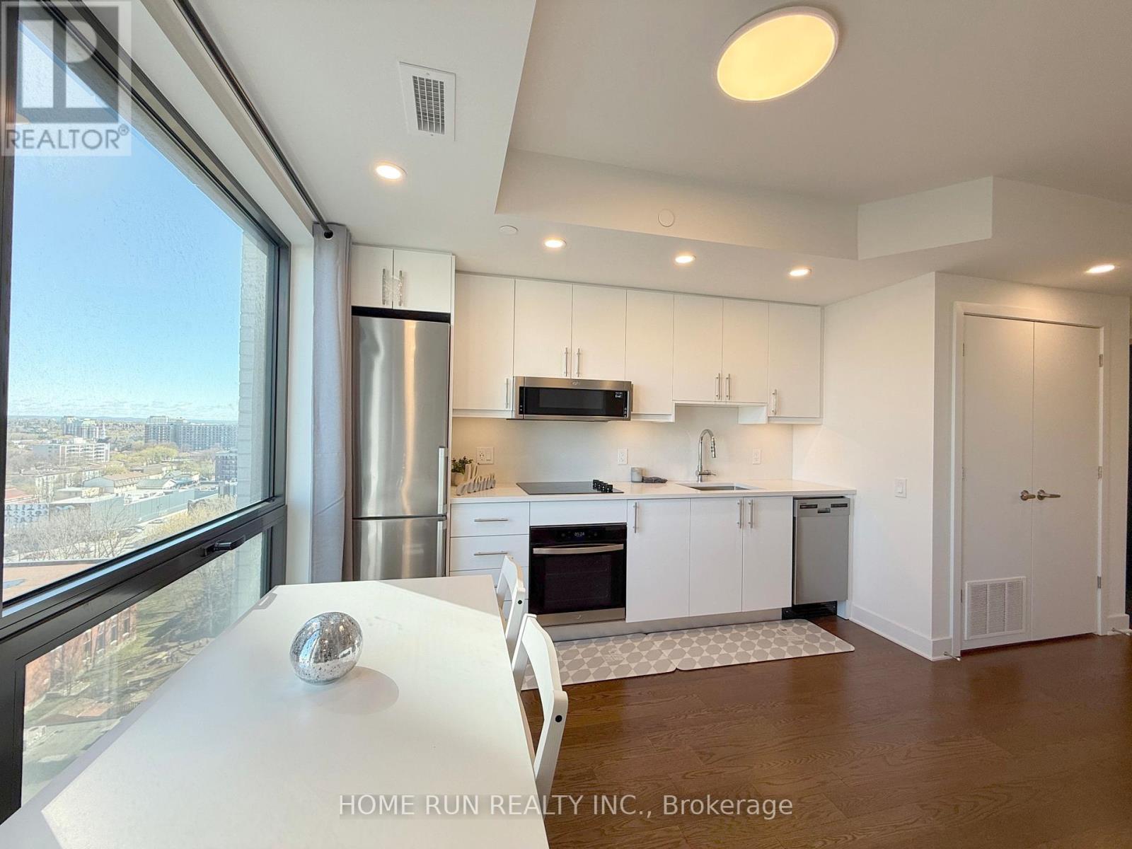 #1103 180 GEORGE STREET - 21
