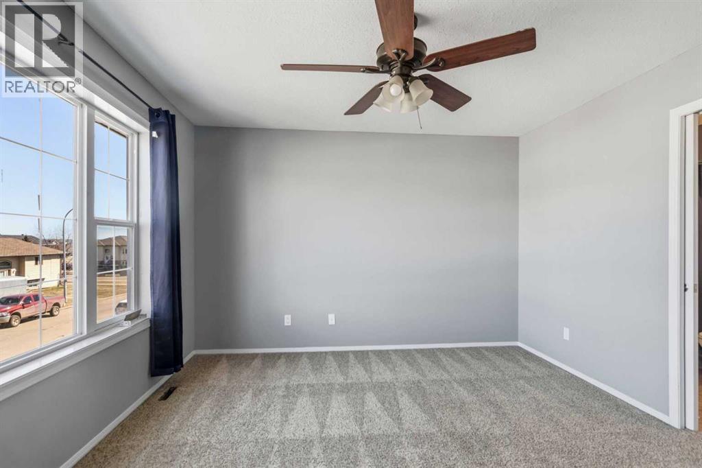 228 Parry Crescent, Fort McMurray