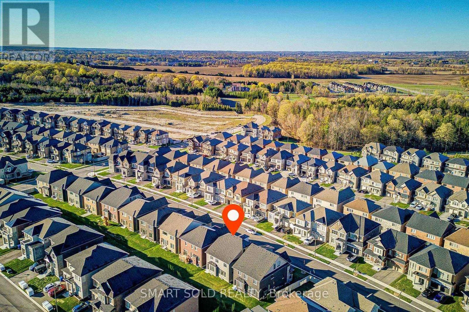 91 ANGUS MORTON CRESCENT - 2