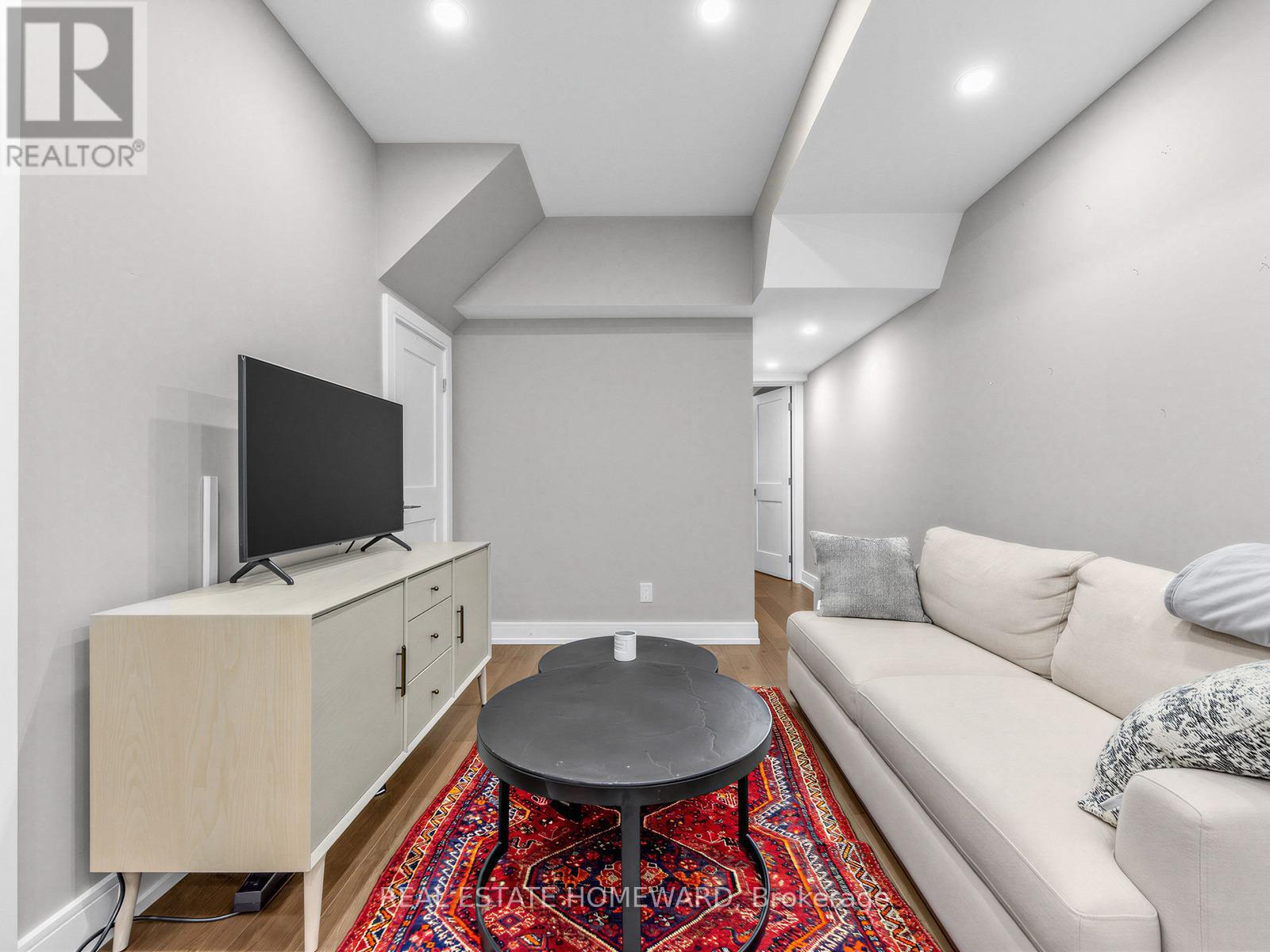 133 COWAN AVENUE - 30