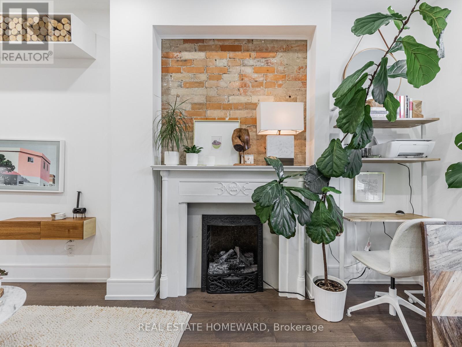 133 COWAN AVENUE - 35