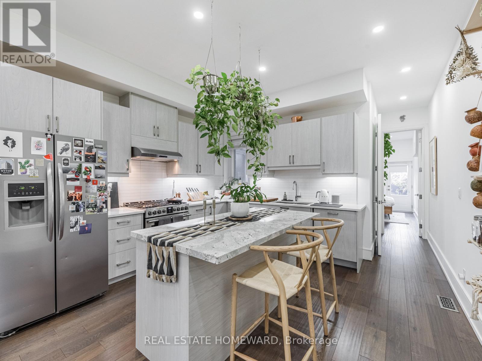 133 COWAN AVENUE - 38
