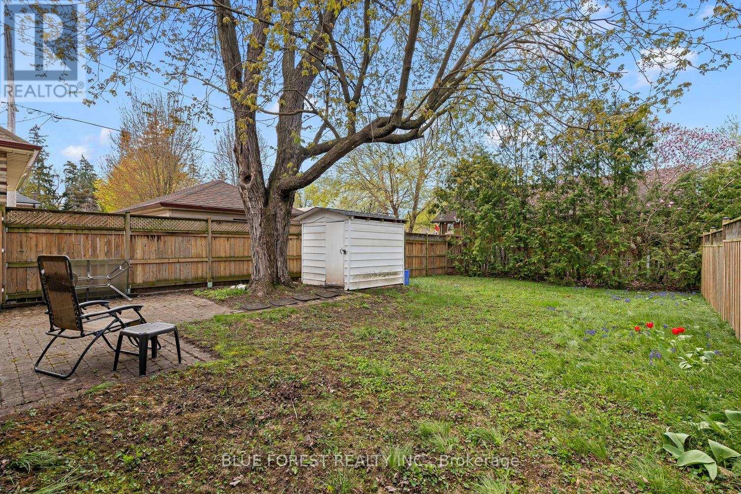 581 HALE STREET - 26
