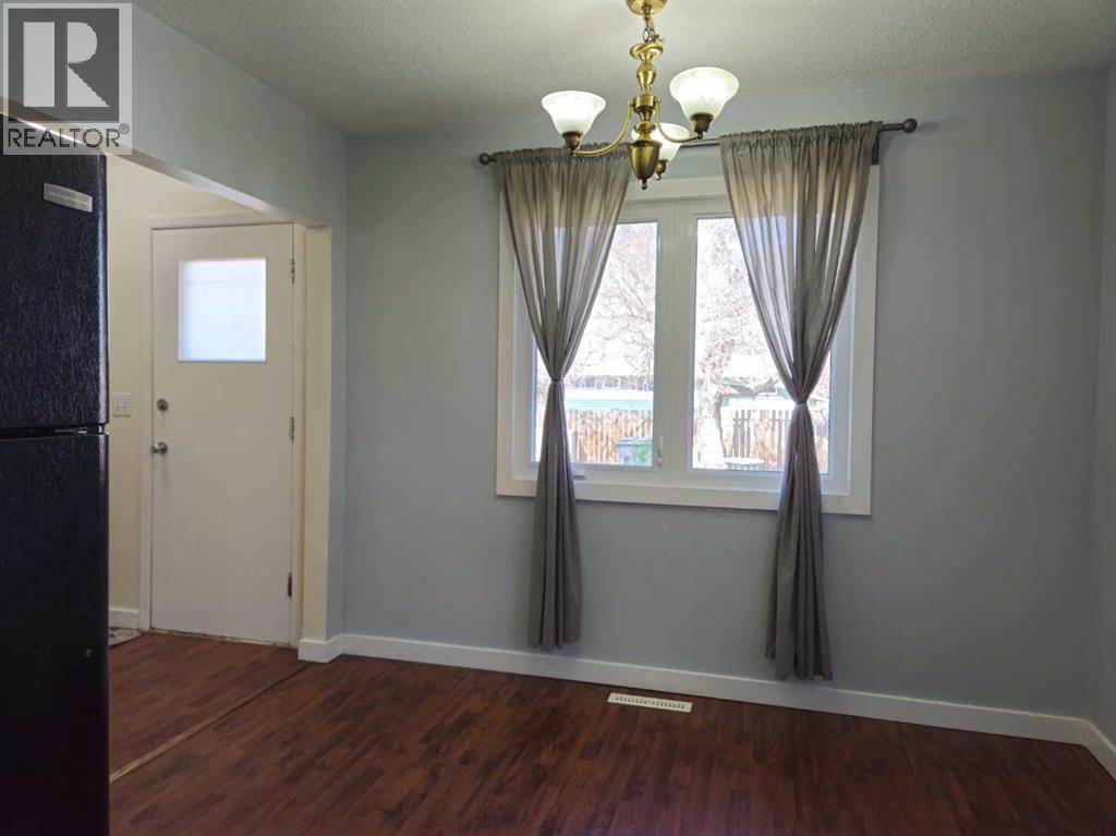 4924 39 Street, Innisfail