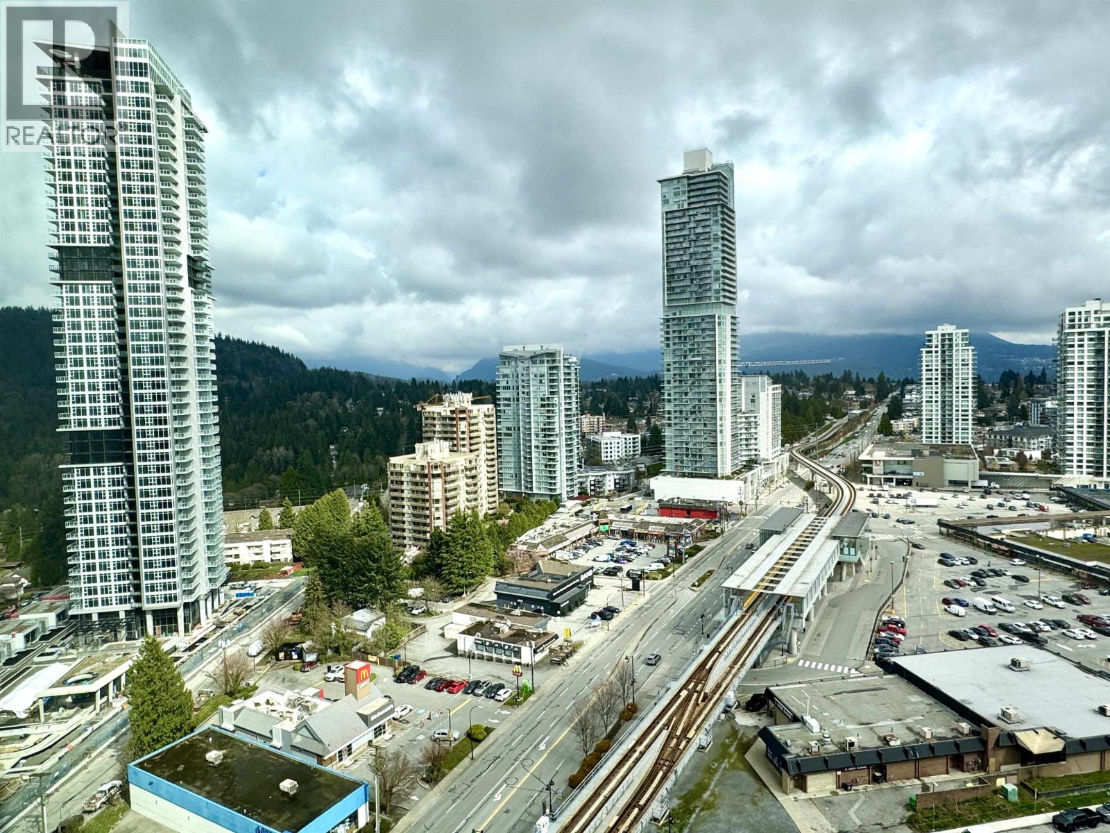 2203 518 CLARKE ROAD