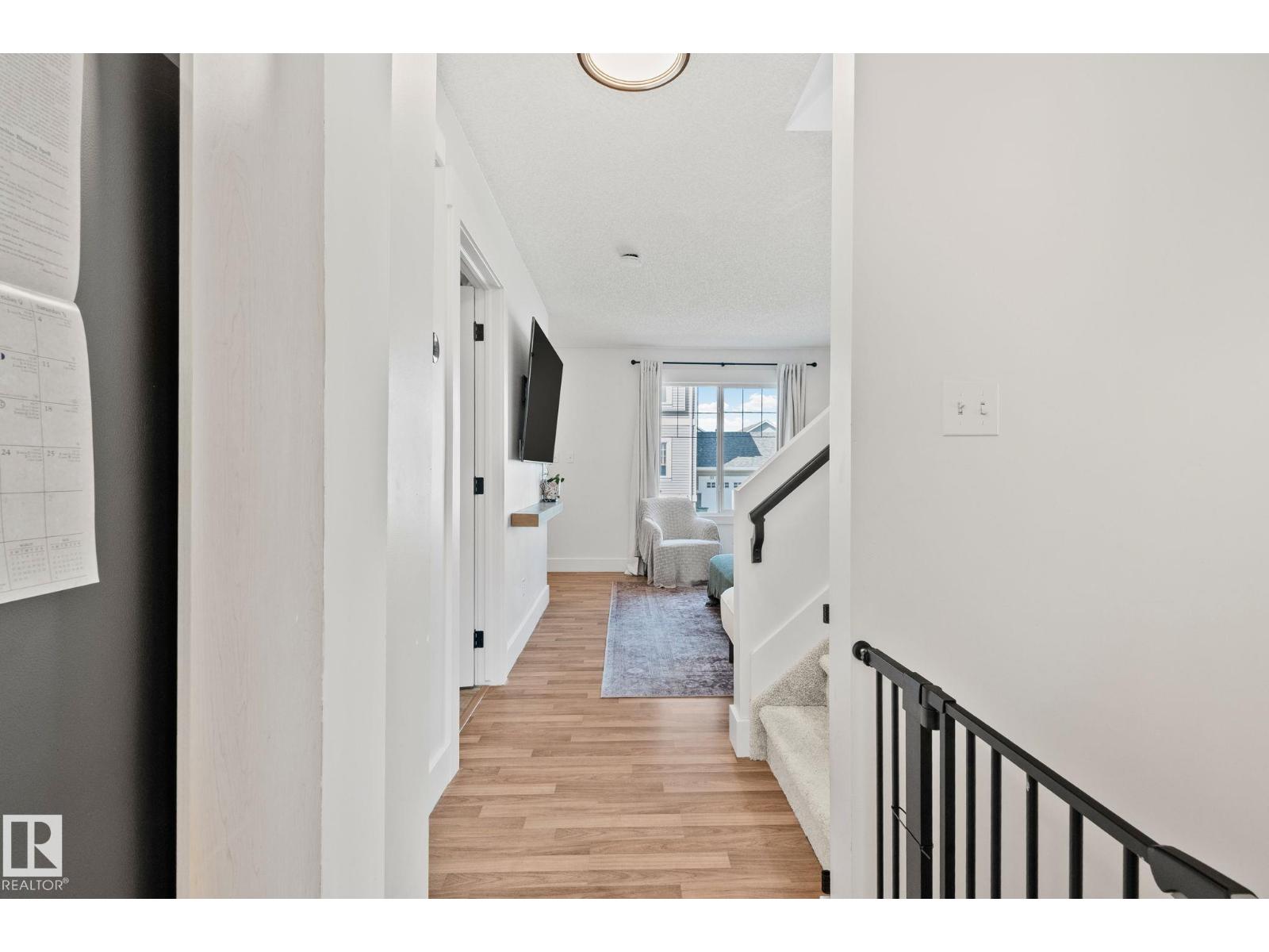 #53 2503 24 ST NW, Edmonton