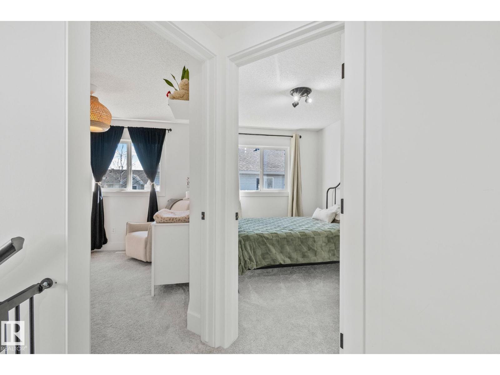 #53 2503 24 ST NW, Edmonton