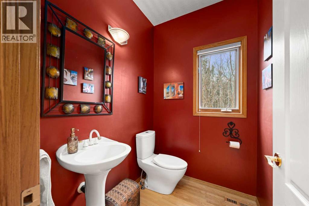7 Coyote Close, Bragg Creek