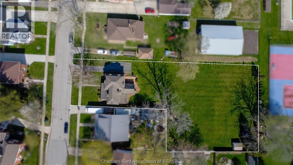 133 SYDENHAM STREET, Dresden, Ontario, N0P1M0 — Photo 4