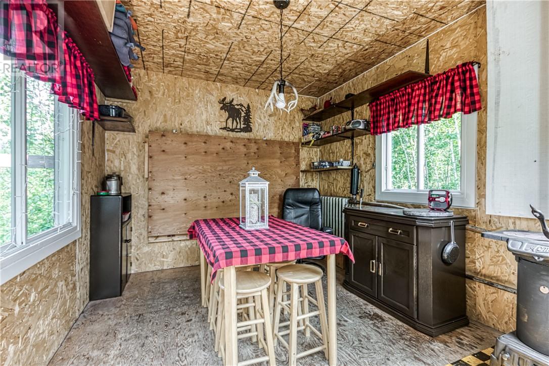333 Garson Coniston Road - 54