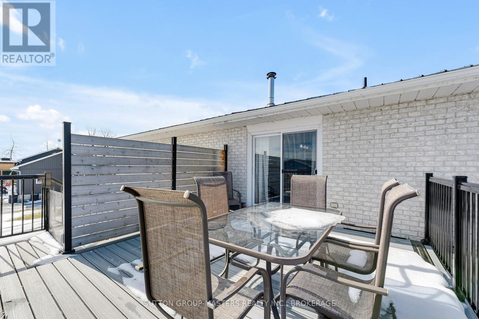 446 PETWORTH ROAD - 38