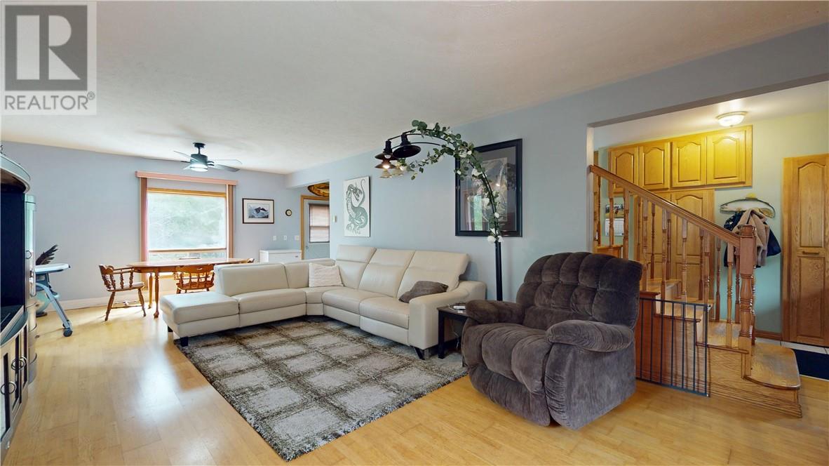 98 Southbay drive, Manitowaning, Ontario, P0P1N0 — Photo 44