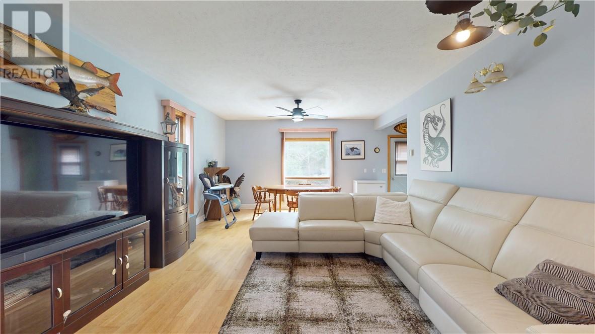 98 Southbay drive, Manitowaning, Ontario, P0P1N0 — Photo 46