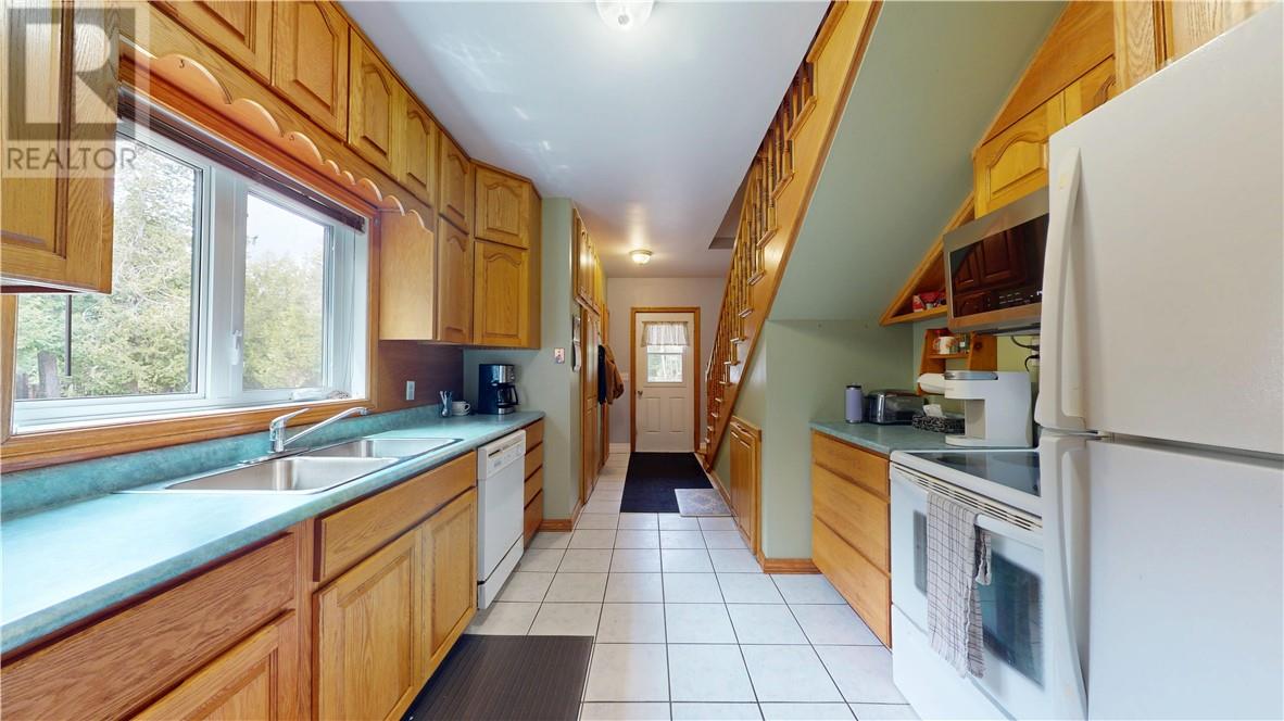 98 Southbay drive, Manitowaning, Ontario, P0P1N0 — Photo 59