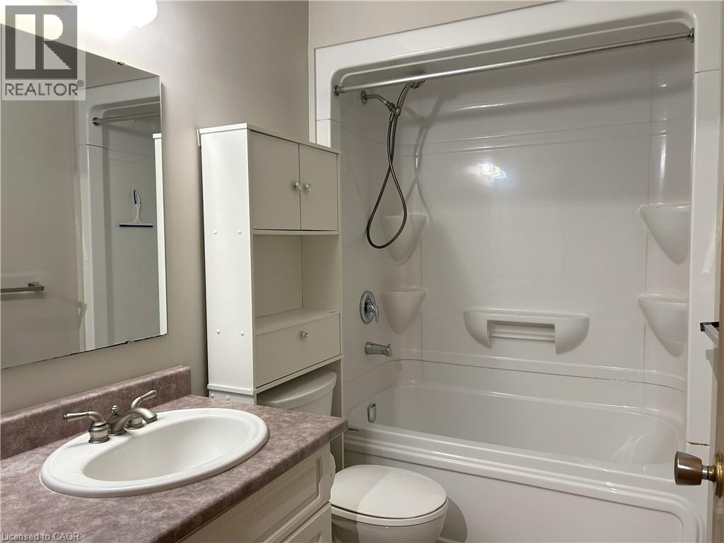 10 MONTCLAIR Crescent, Simcoe, Ontario, N3Y4R9 — Photo 16