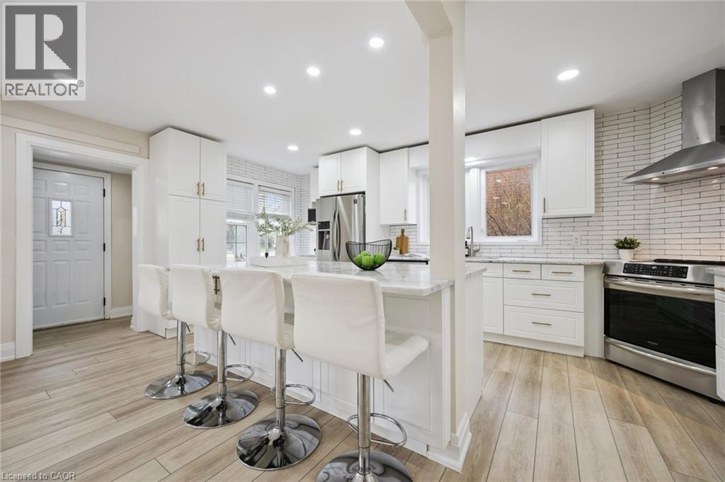 68 PLEASANT Avenue, Kitchener, Ontario, N2M4A4 — Photo 7