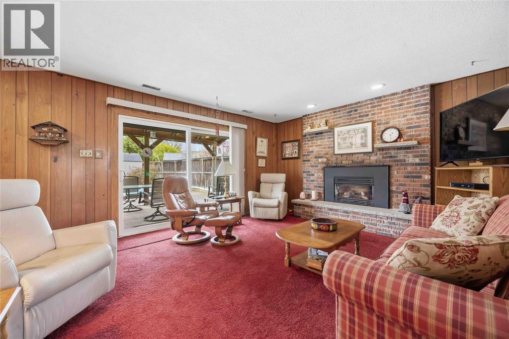 23 DUKINFIELD COURT, Sarnia, Ontario, N7S3Z4 — Photo 11