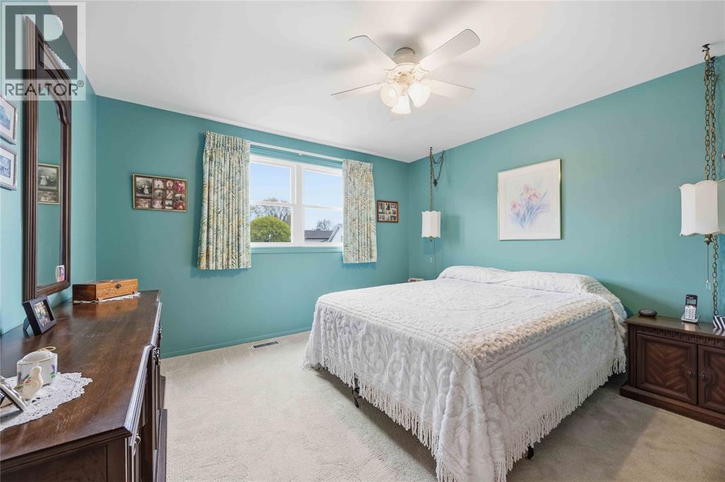 23 DUKINFIELD COURT, Sarnia, Ontario, N7S3Z4 — Photo 19
