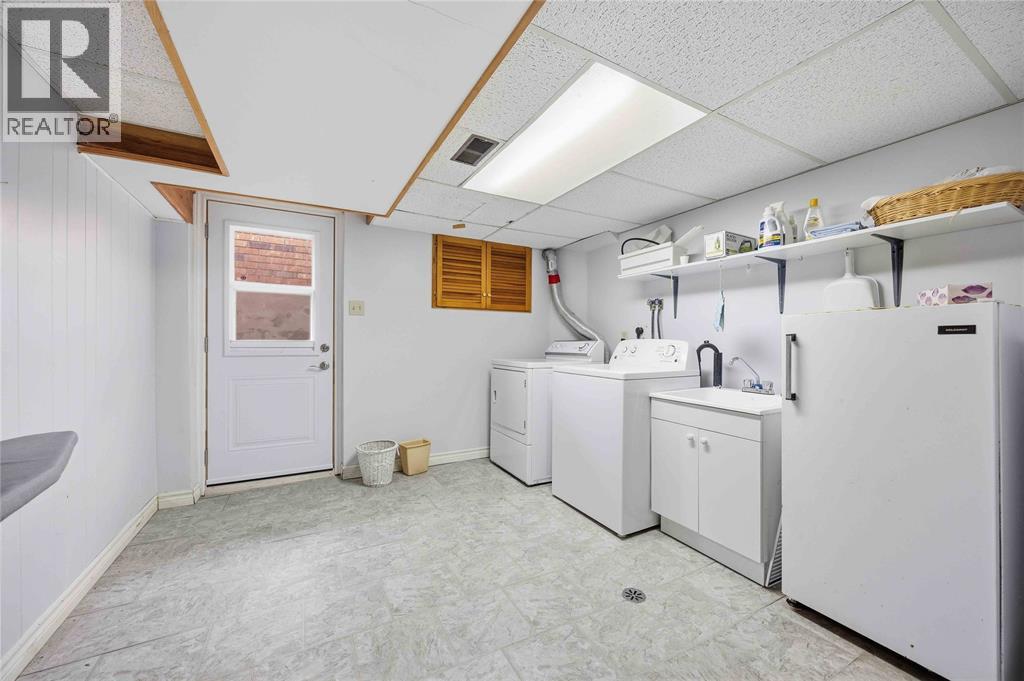 23 DUKINFIELD COURT, Sarnia, Ontario, N7S3Z4 — Photo 26
