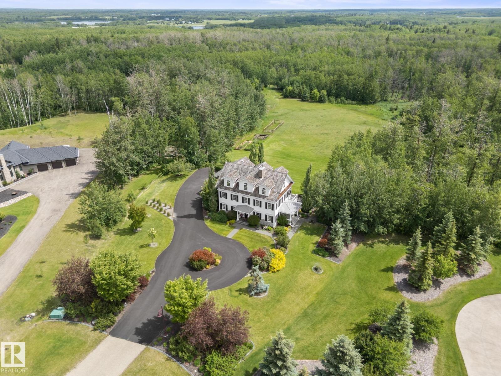 59 52105 RGE ROAD 225 - 61