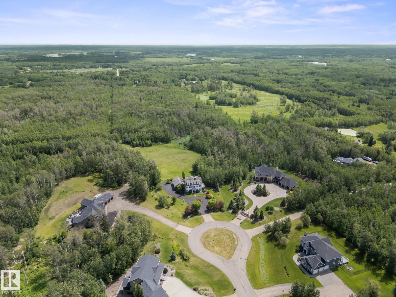 59 52105 RGE ROAD 225 - 62