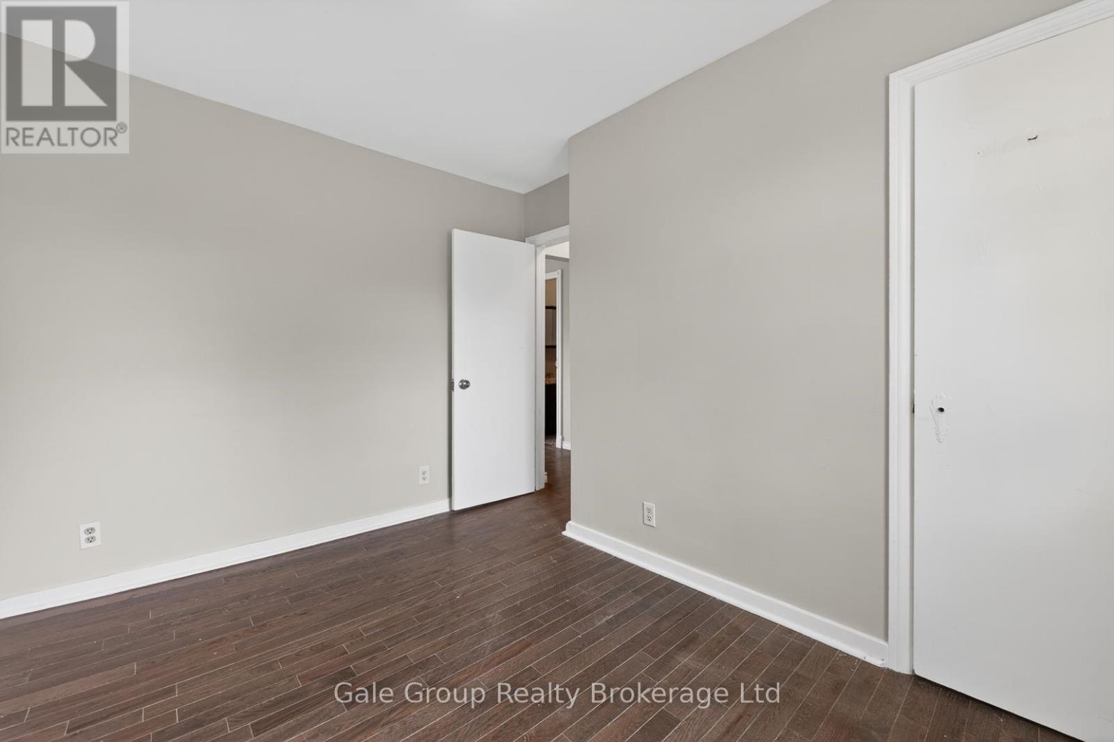 163 THAMES STREET N - 19