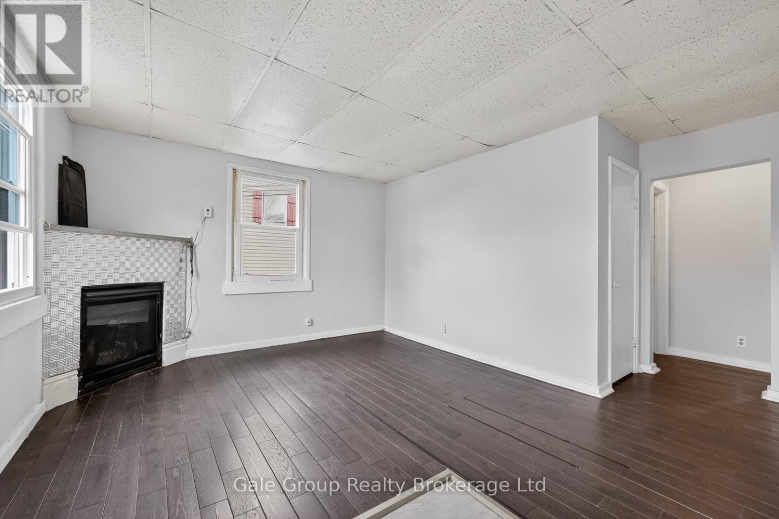 163 THAMES STREET N - 29