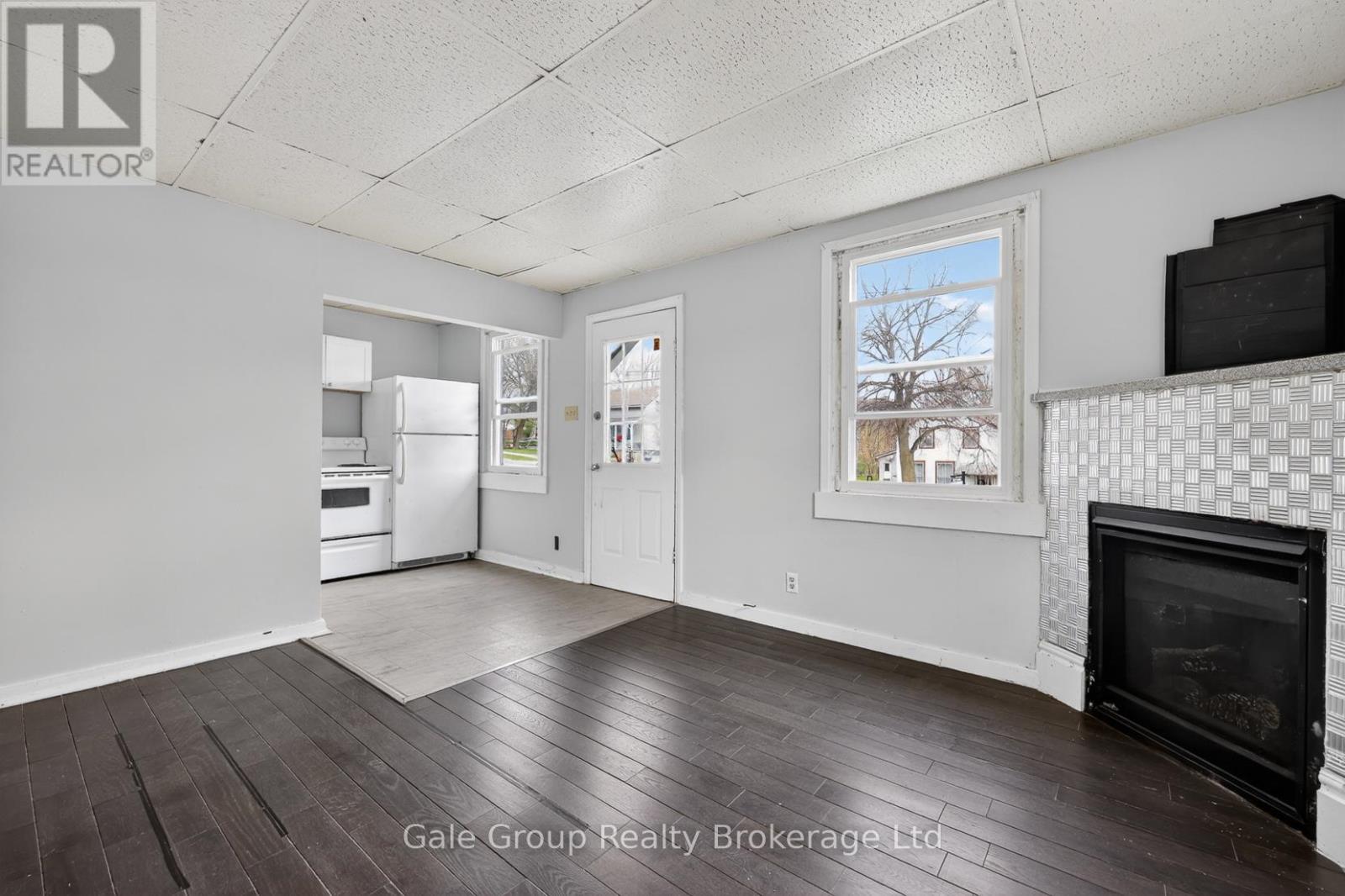 163 THAMES STREET N - 30