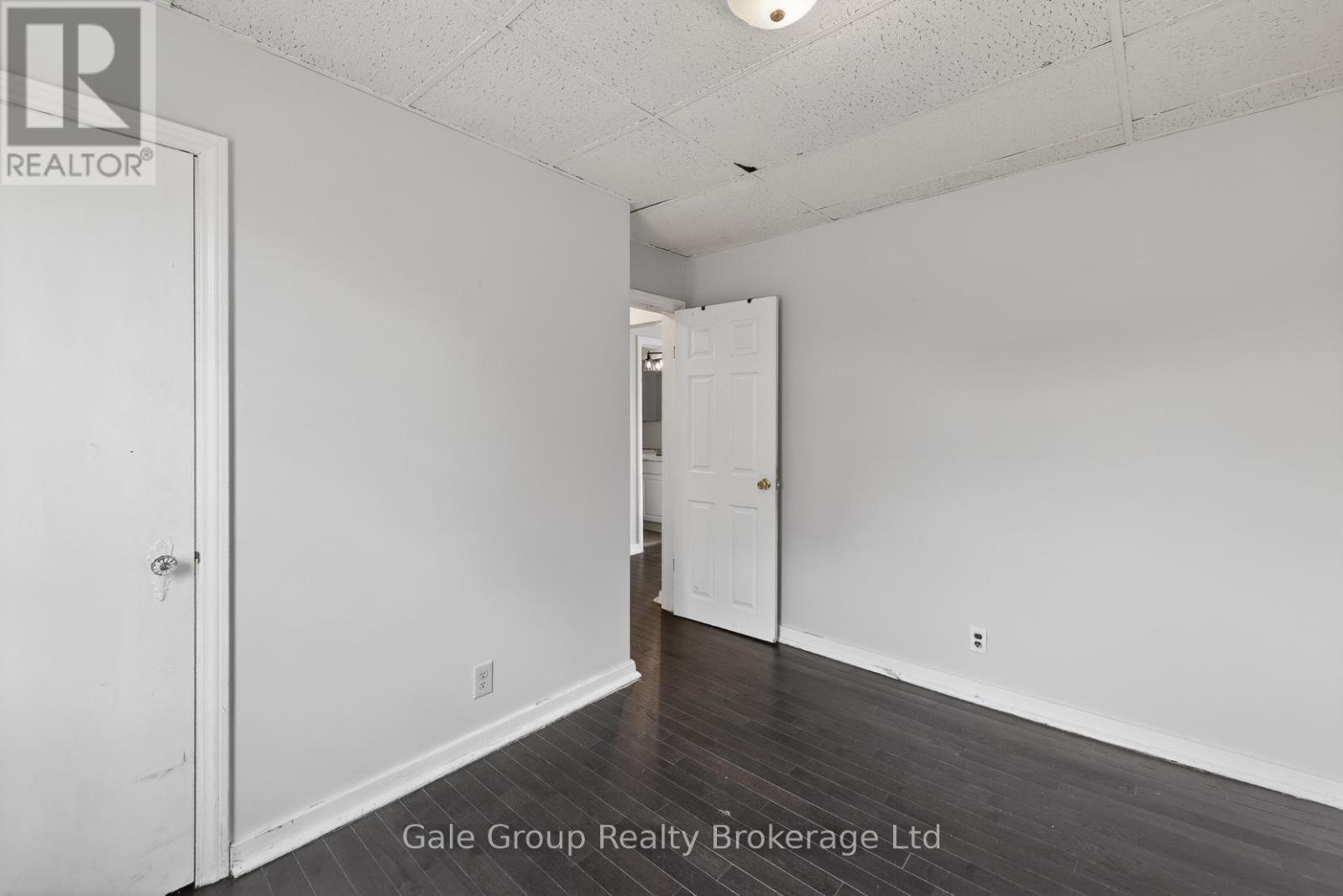163 THAMES STREET N - 37