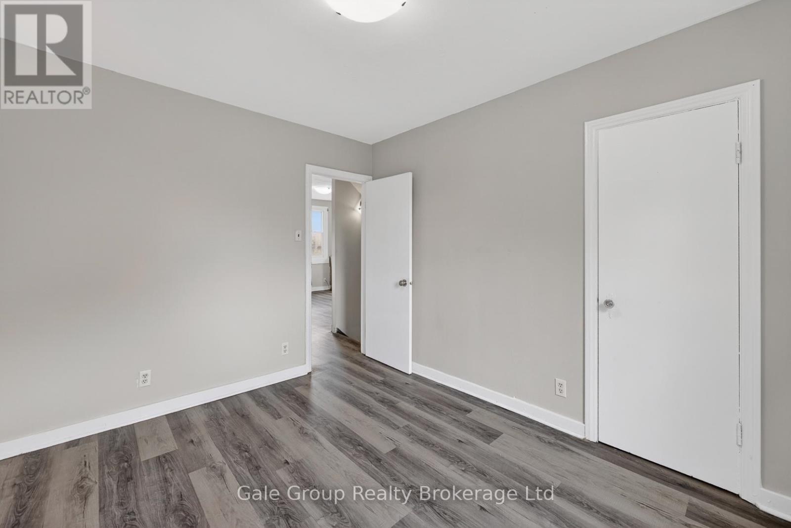 163 THAMES STREET N - 46