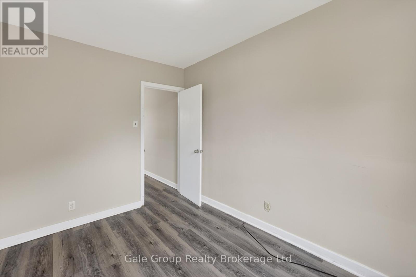 163 THAMES STREET N - 48