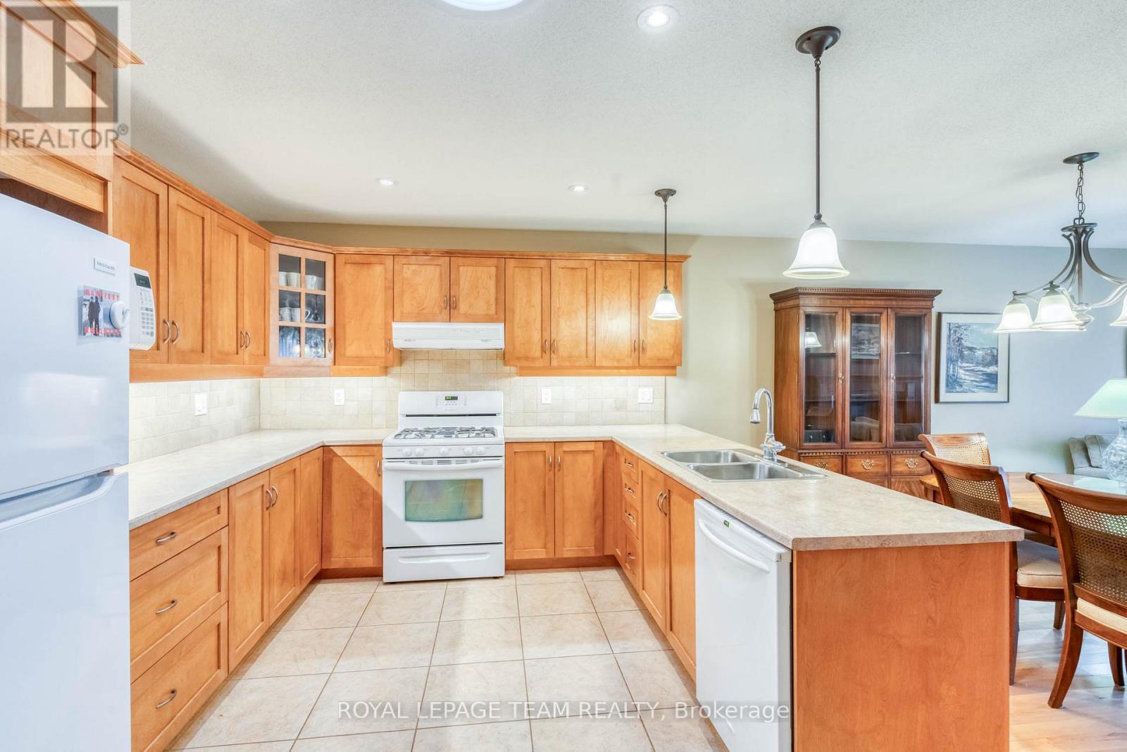 154 FAIRBAIRN BROS STREET - 5
