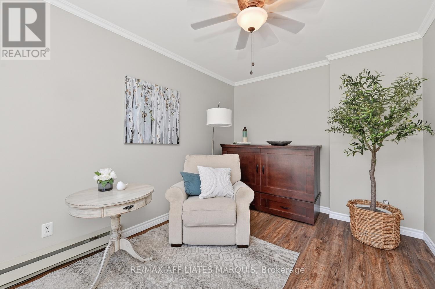 #104 10 ARMSTRONG DRIVE - 18