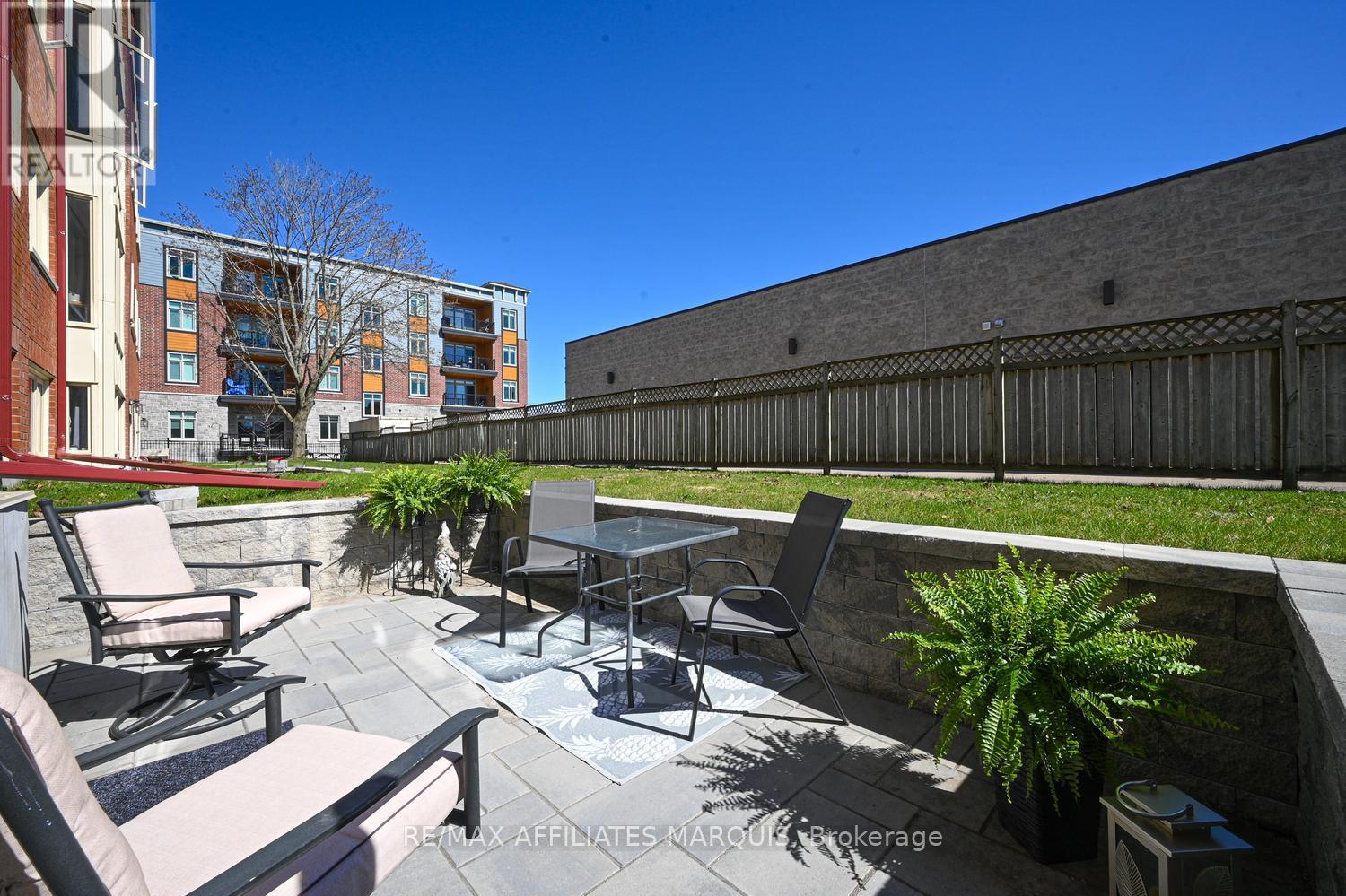 #104 10 ARMSTRONG DRIVE - 21